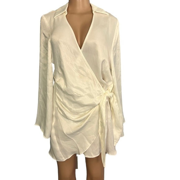 Zara Ivory Ecru Short Dress With Tie Detail Long Sleeve - Picture 2 of 9